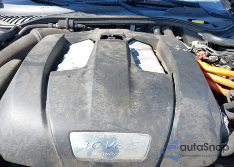 2014 Porsche Panamera E-Hybrid S из США, поврежденный, VIN WP0AD2A76EL044591